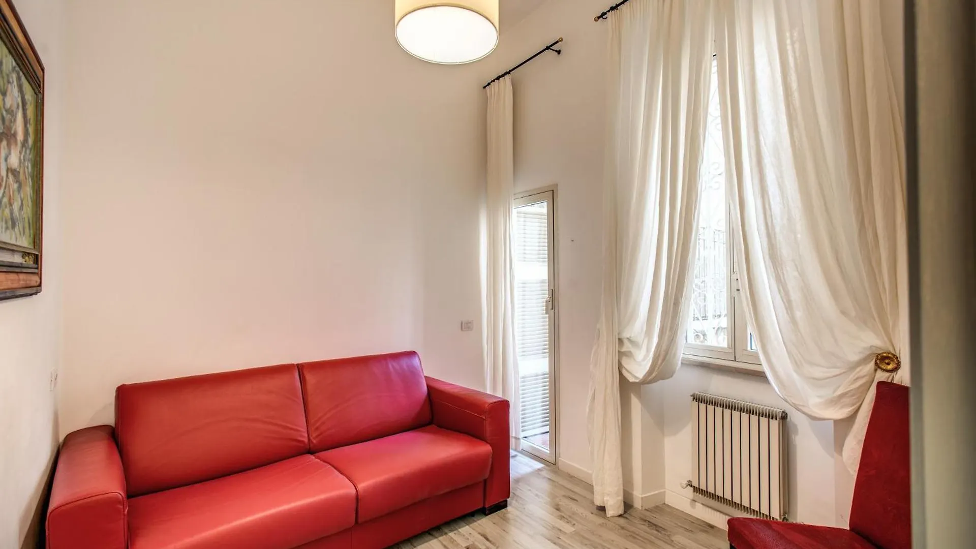 Casa Vacanze Crispi Rome Apartment